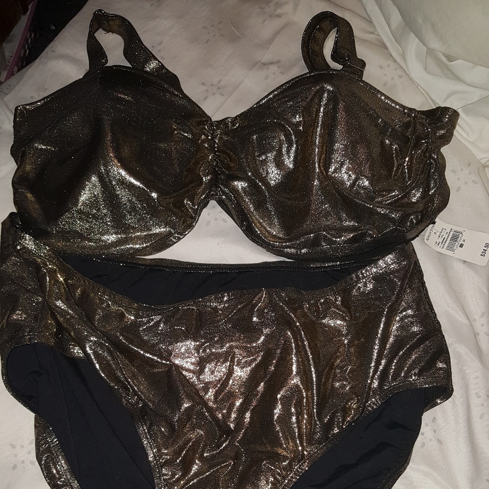 Ashley Stewart plus size Bikkin Top size 26 paid 3